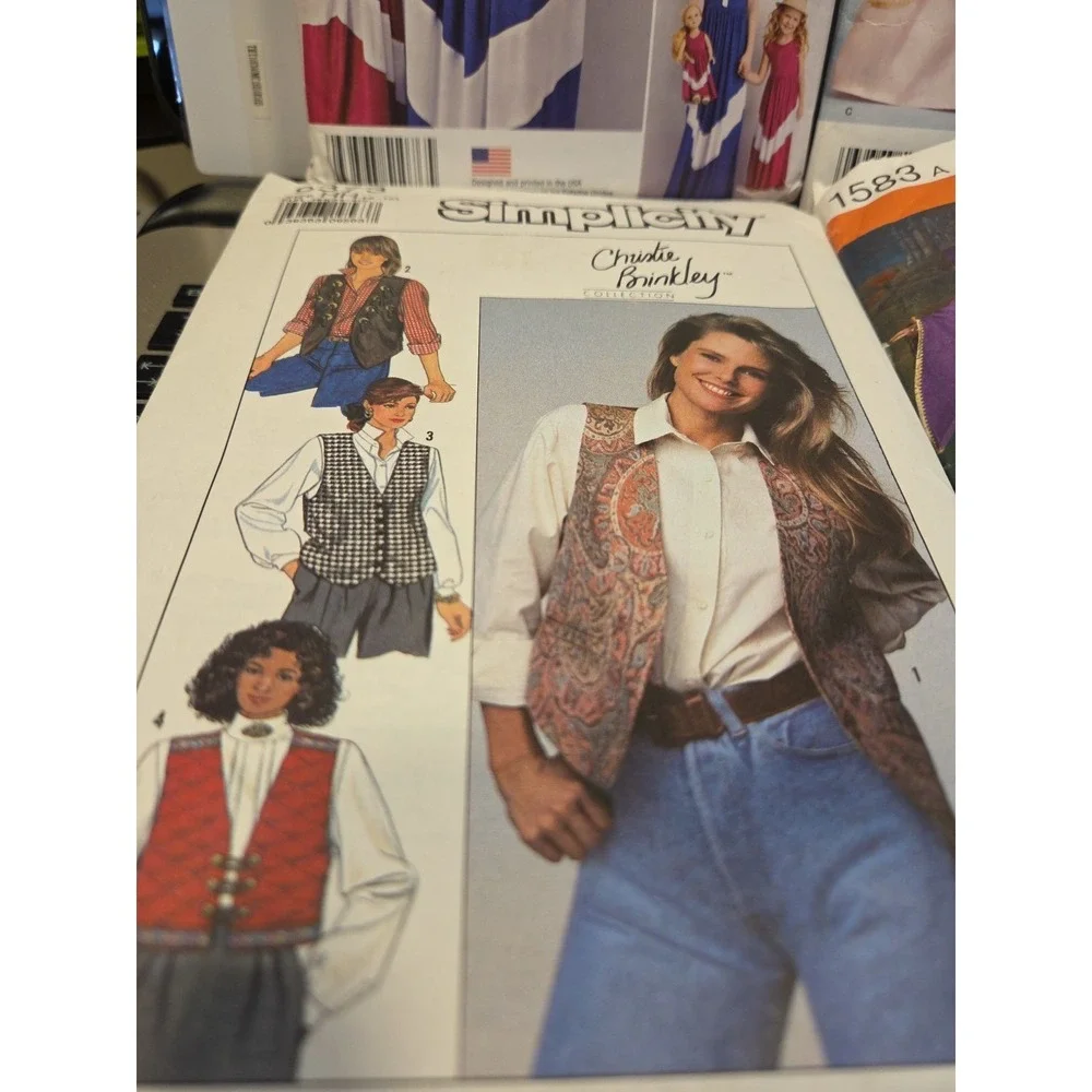 Simplicity‎ Lot,1, Butterick, Mom, Daughter, & Dress Up